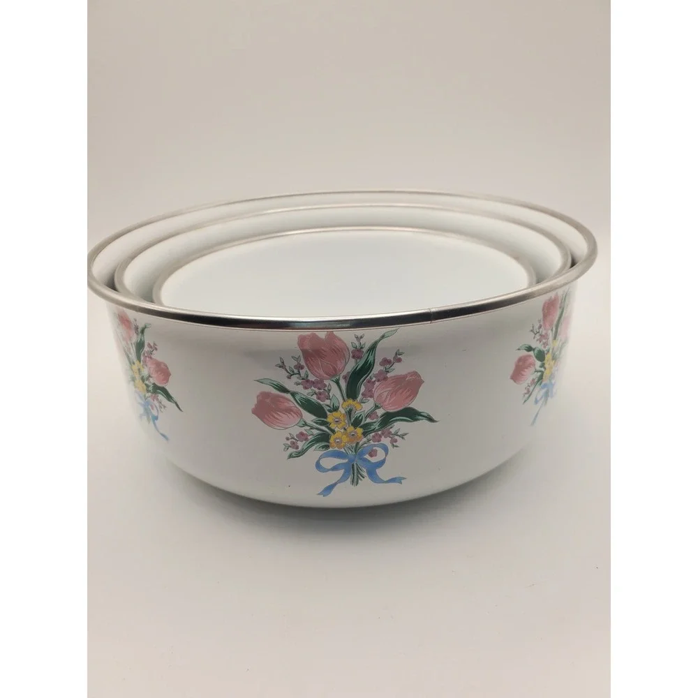 Vintage 1970s Floral Tulip Enamelware Nesting Bowls - Set of 3